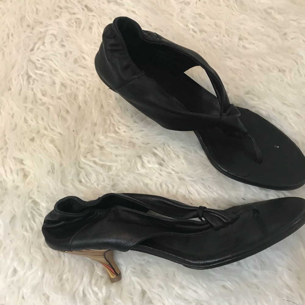Black Women’s Thong Sandal with Low Heel